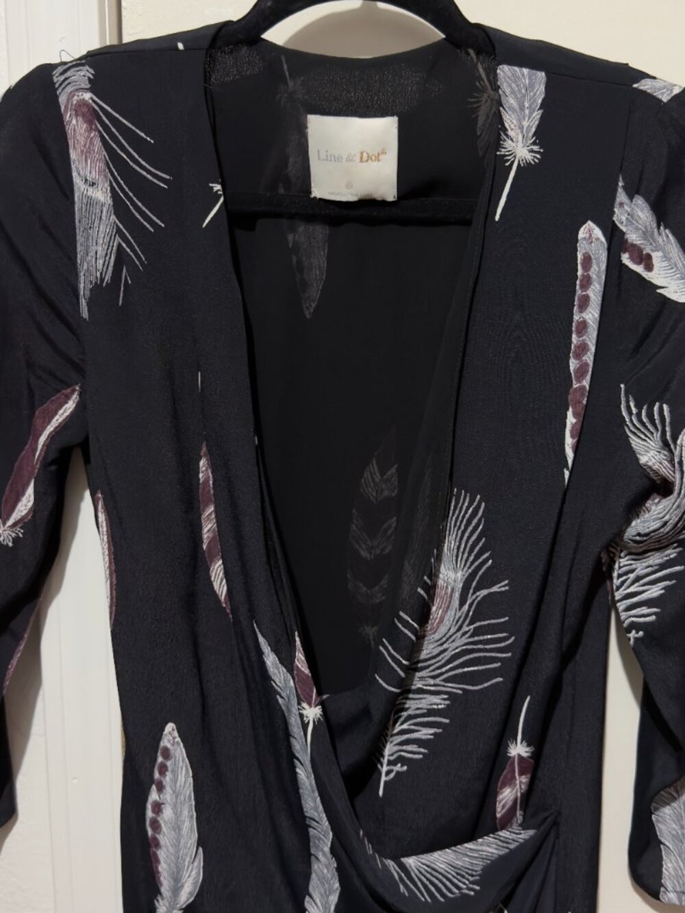 Line & Dot Black Feather Print Surplice Faux Wrap Mini Dress V-Neck - Picture 3 of 16